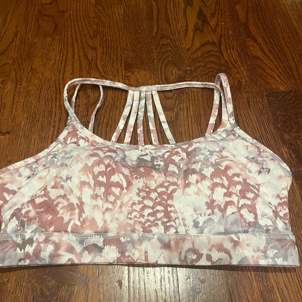 GAIAM Pink and Gray Patterned Sports Bra. Size M
